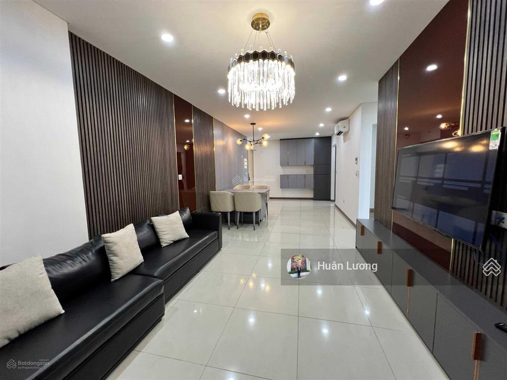 Bán nhiều căn hộ 2pn, dt 87m2 có sổ hồng, view đẹp thoáng mát tại hà đô. giá chỉ 9,7 tỷ