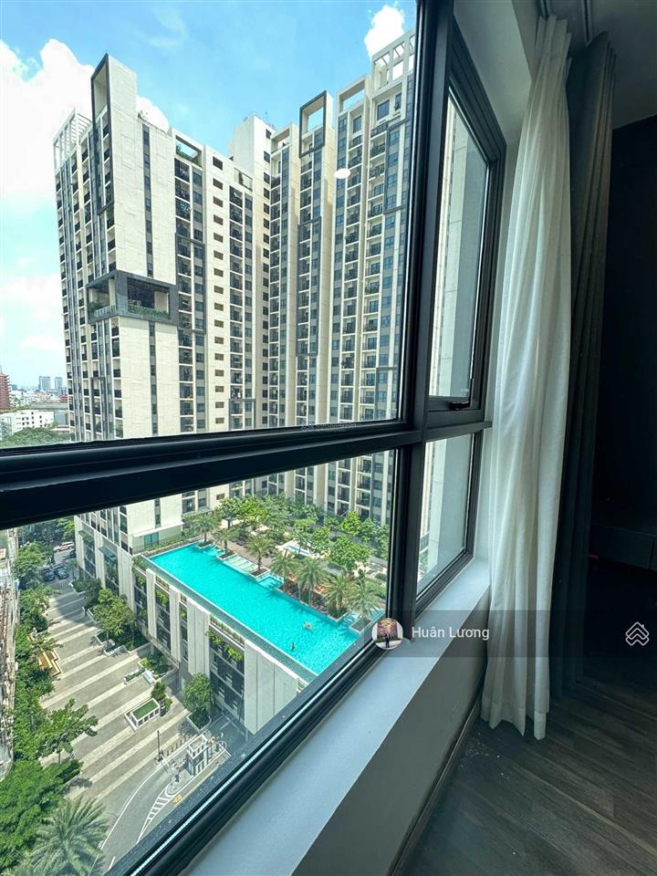 Bán nhiều căn hộ 2pn, dt 87m2 có sổ hồng, view đẹp thoáng mát tại hà đô. giá chỉ 9,7 tỷ