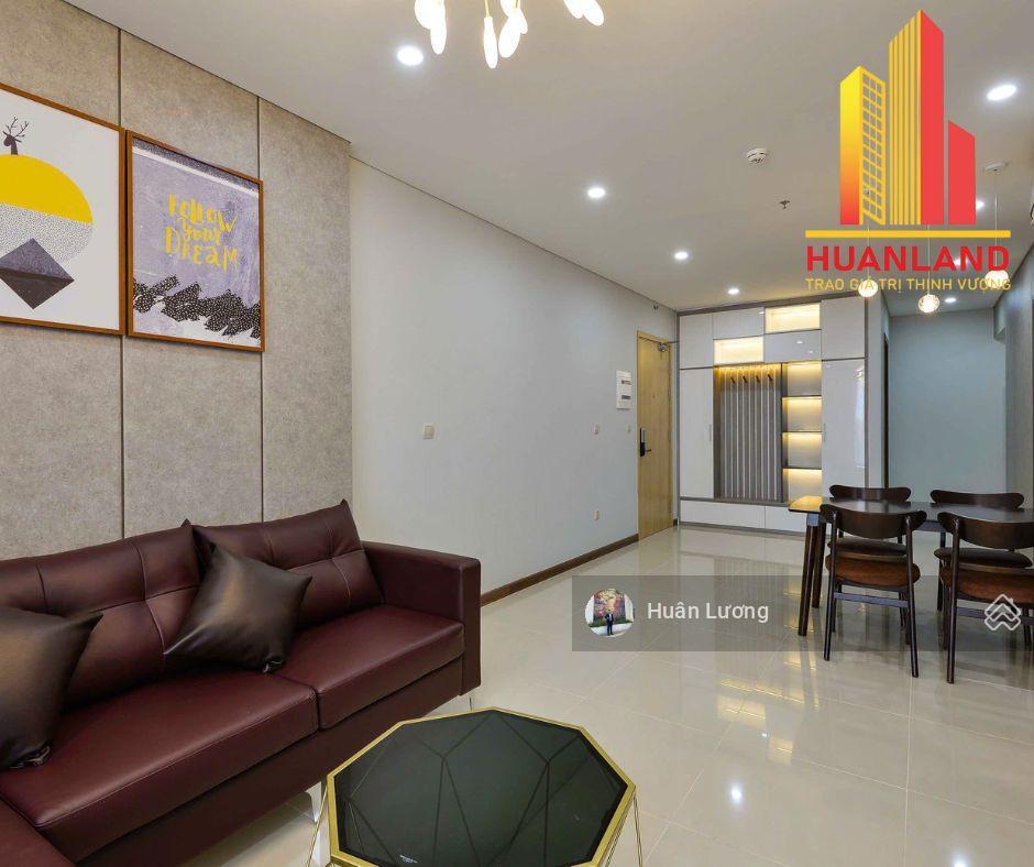 Cần tiền cho con đi du học bán căn hộ 2pn  87m2 tại hado centrosa q.10, nội thất đẹp