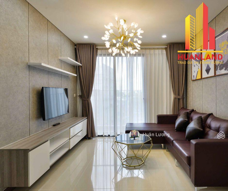 Cần tiền cho con đi du học bán căn hộ 2pn  87m2 tại hado centrosa q.10, nội thất đẹp