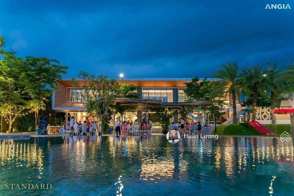 Nhà thật giá thật cần bán gấp căn nhà phố dt 5x17 khu lk3 đối diện clubhouse tuyệt đẹp, giá 4,950ty