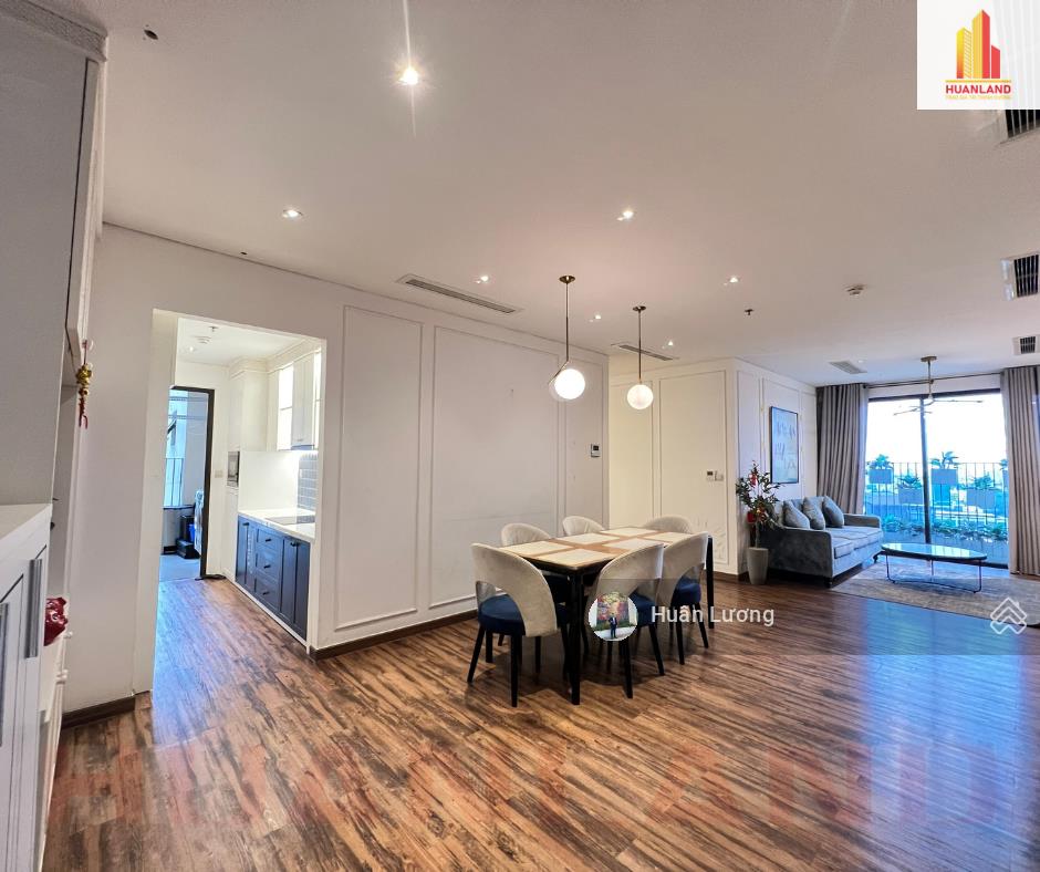 Kẹt tiền bán gấp nhiều căn 107m2 tại hà đô centrosa, 2 phòng ngủ + 1 đa năng, giá tốt, có sổ hồng