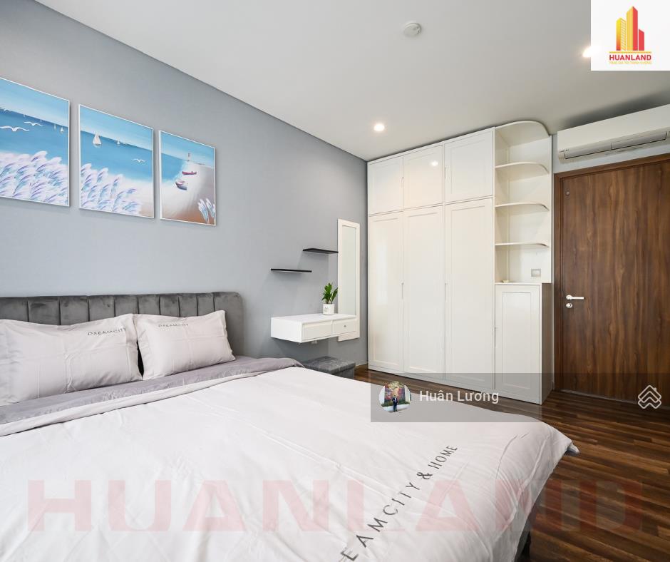 Kẹt tiền bán gấp nhiều căn 107m2 tại hà đô centrosa, 2 phòng ngủ + 1 đa năng, giá tốt, có sổ hồng