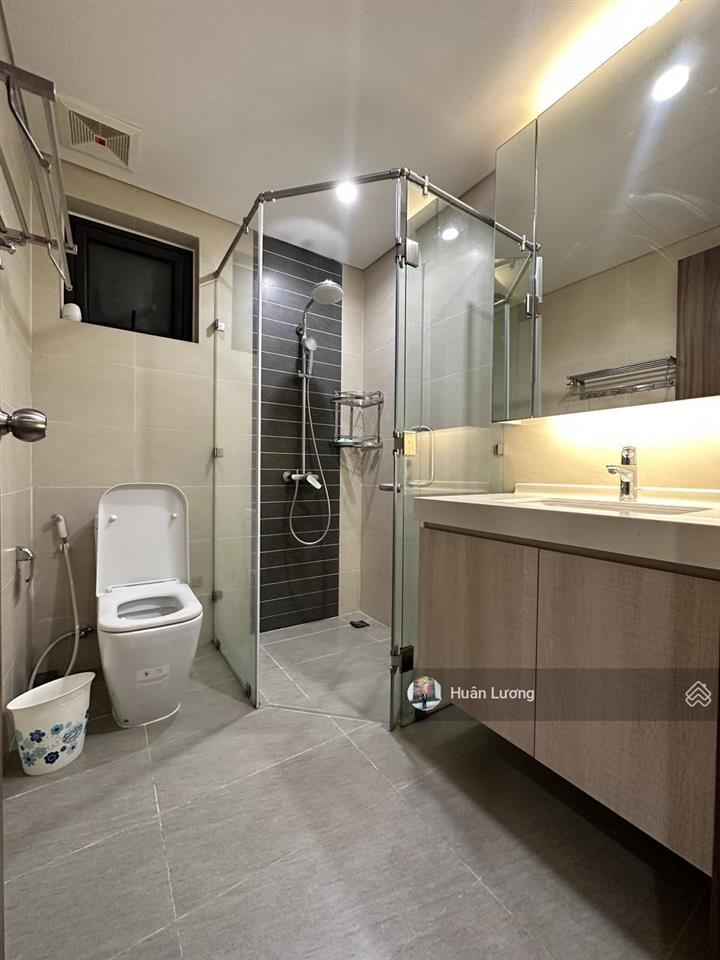 Bán căn 2pn gần 100m2 view hồ bơi tuyệt đẹp, nhà mát mẻ quanh năm đã có sổ hồng tại hà đô centrosa