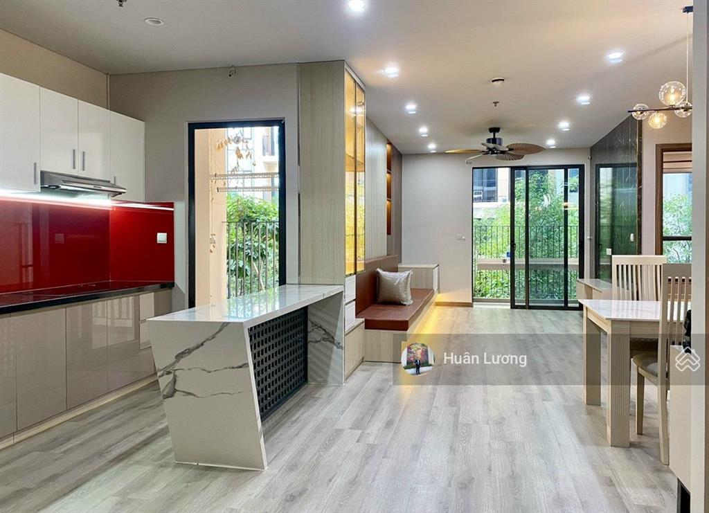 Bán căn 2pn gần 100m2 view hồ bơi tuyệt đẹp, nhà mát mẻ quanh năm đã có sổ hồng tại hà đô centrosa