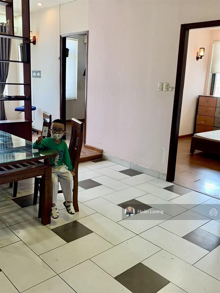 Chính chủ cần cho thuê gấp căn 3pn2wc đầy đủ nội thất tại chung cư lữ gia plaza q11, giá 16tr