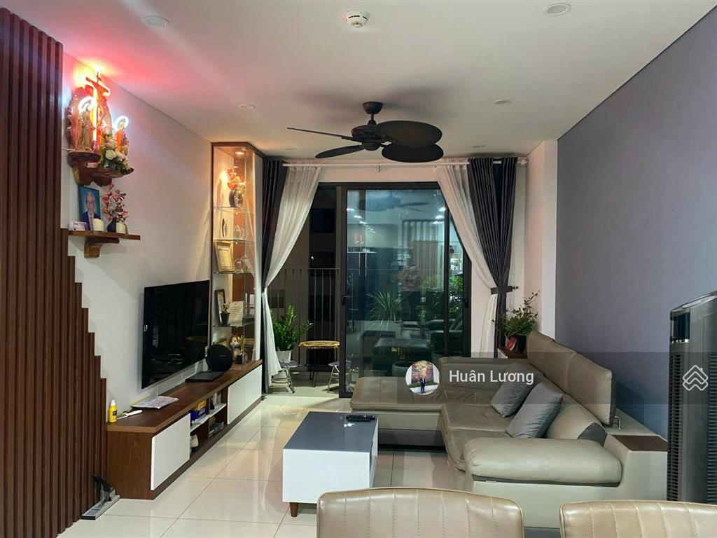 Cần chuyển nhượng gấp giá tốt các căn 2pn+ 1 đa năng  107m2 tại hà đô centrosa, phường hòa hưng
