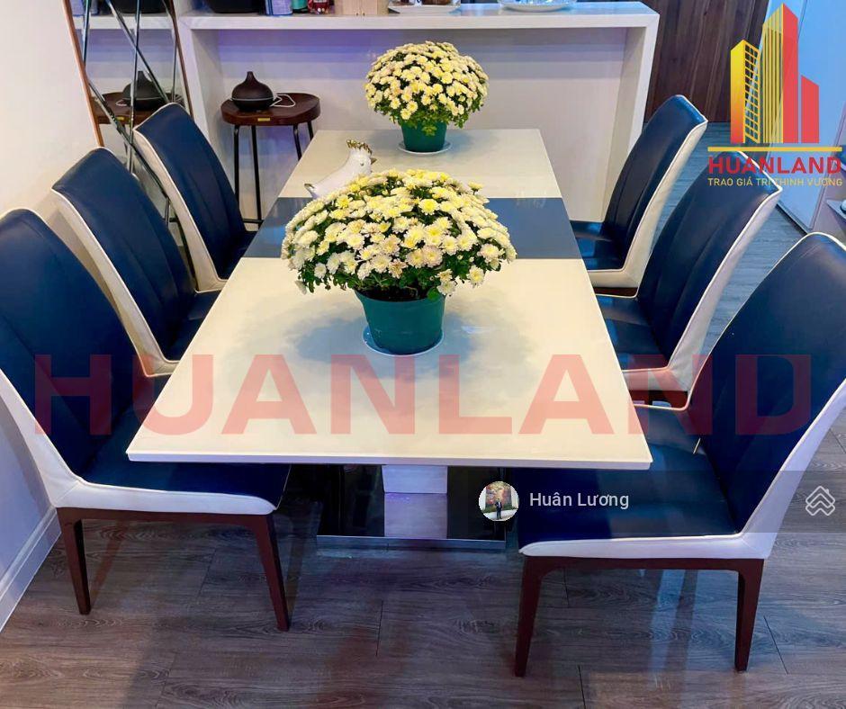 Cần tiền đóng lãi ngân hàng bán lại căn hộ 2pn đầy đủ nội thất tại hà đô centrosa, q10 view thoáng