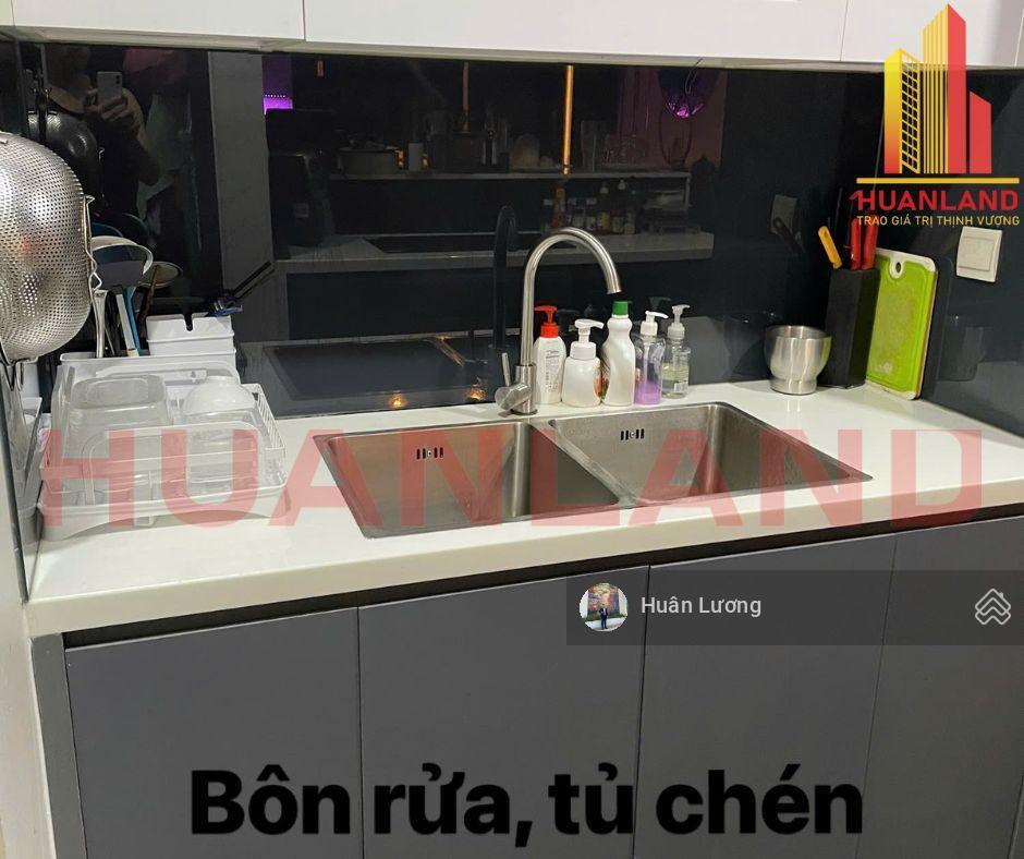 Cần tiền đóng lãi ngân hàng bán lại căn hộ 2pn đầy đủ nội thất tại hà đô centrosa, q10 view thoáng