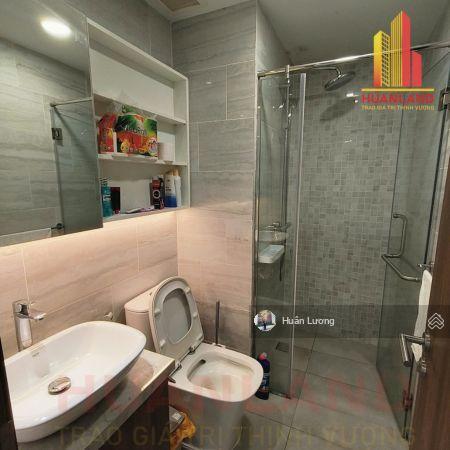 Bán nhanh căn hộ 1pn  50m2 tại kingdom 101, q10 view thành phố tuyệt đẹp, giá chỉ nhỉnh 5 tỷ