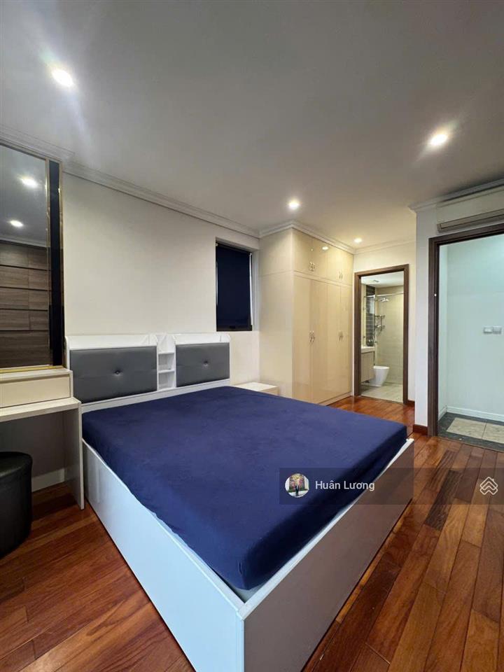 Siêu hot! căn góc 3pn ngắm trọn view q1 sổ hồng cầm chắc trên tay, nội thất đẹp, giá nhỉnh 13 tỷ