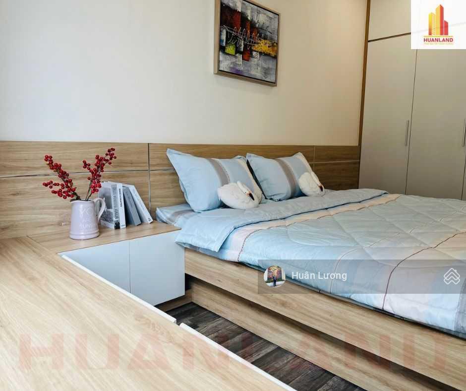 Kẹt tiền bán gấp nhiều căn hộ 1pn + 60m2 tại hà đô q10, nội thất đẹp, giá hấp dẫn