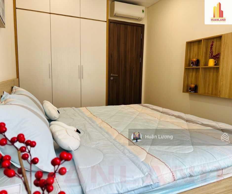 Kẹt tiền bán gấp nhiều căn hộ 1pn + 60m2 tại hà đô q10, nội thất đẹp, giá hấp dẫn