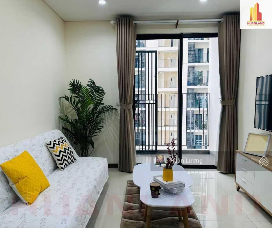 Kẹt tiền bán gấp nhiều căn hộ 1pn + 60m2 tại hà đô q10, nội thất đẹp, giá hấp dẫn