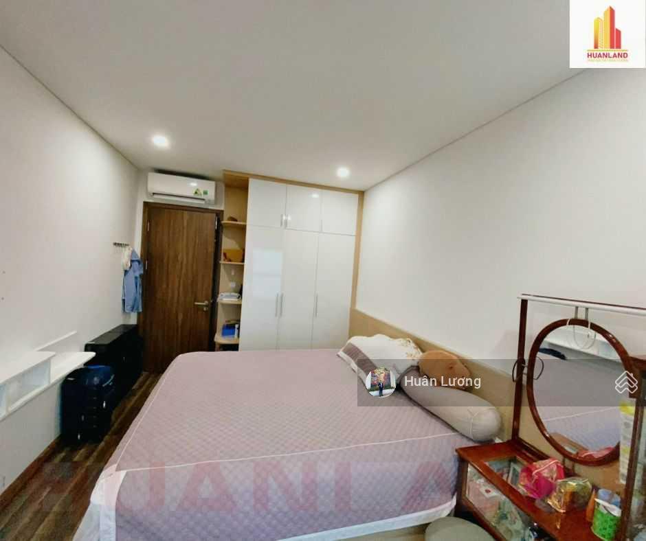 Kẹt tiền bán gấp nhiều căn hộ 1pn + 60m2 tại hà đô q10, nội thất đẹp, giá hấp dẫn