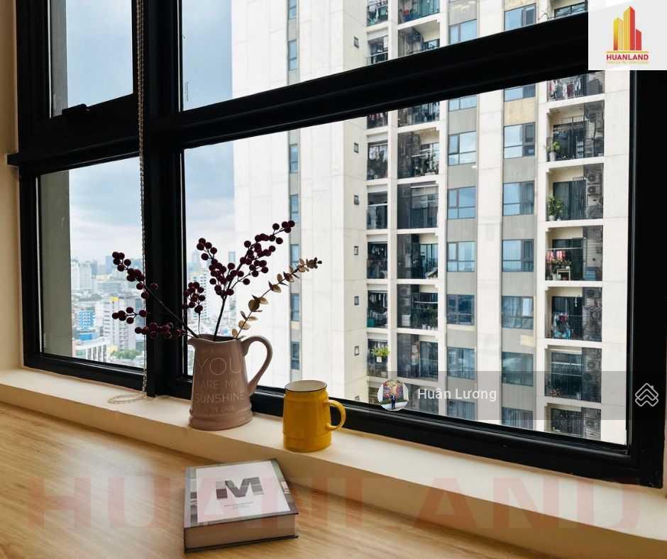 Kẹt tiền bán gấp nhiều căn hộ 1pn + 60m2 tại hà đô q10, nội thất đẹp, giá hấp dẫn
