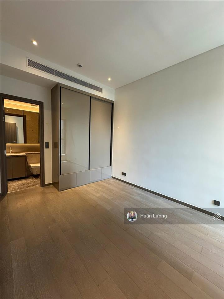Sở hữu căn hộ 4pn, thang máy riêng, sổ hồng, tặng chỗ đậu xe định danh, thanh toán 50%, nhận nhà!