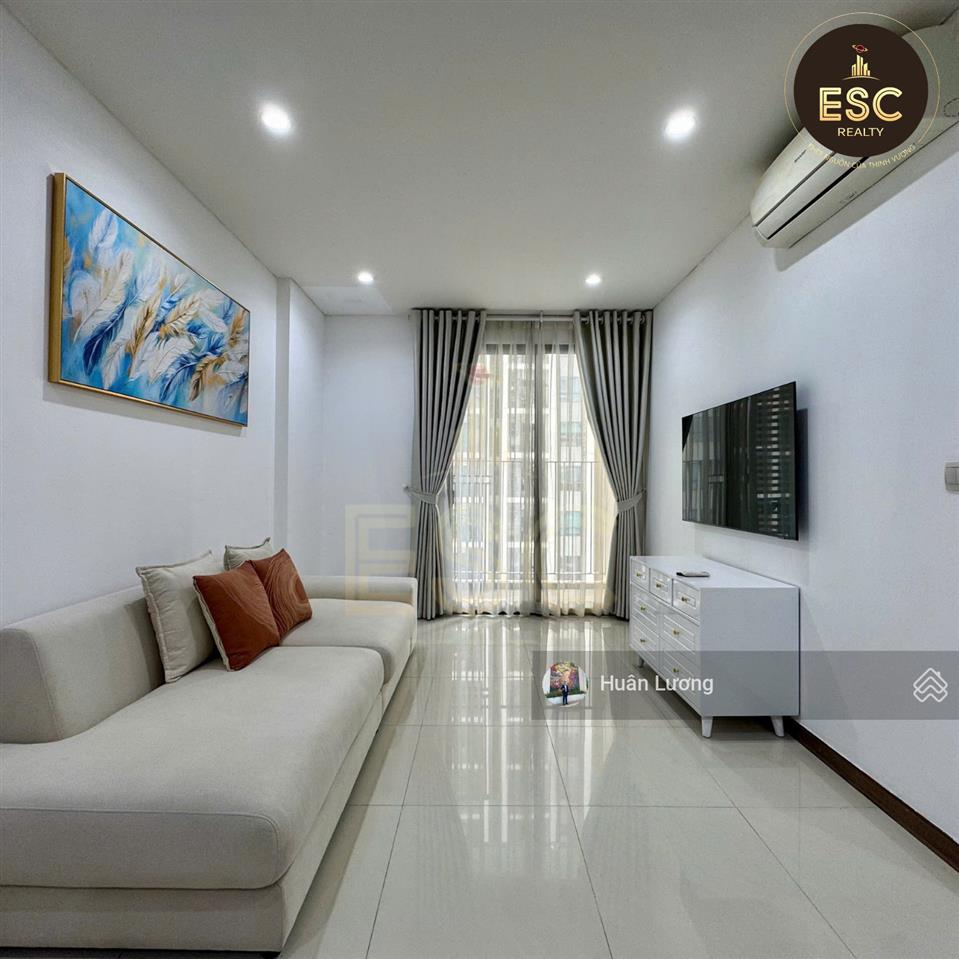Kẹt tiền bán gấp căn 1pn + 1 đa năng view hồ bơi tại hado centrosa garden, quận 10 đã có sổ hồng