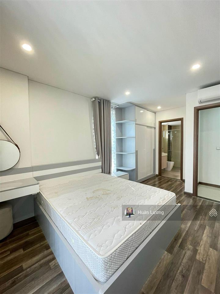 Cho thuê căn 3pn2wc nội thất đẹp view q1 tại hà đô centrosa q10, xách vali vào ở ngay giá chỉ 26tr
