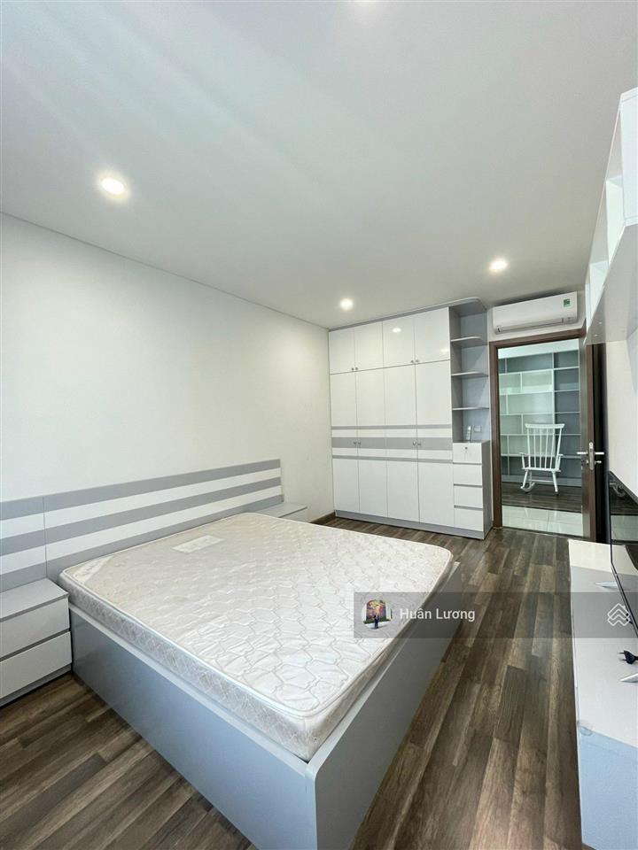 Cho thuê căn 3pn2wc nội thất đẹp view q1 tại hà đô centrosa q10, xách vali vào ở ngay giá chỉ 26tr