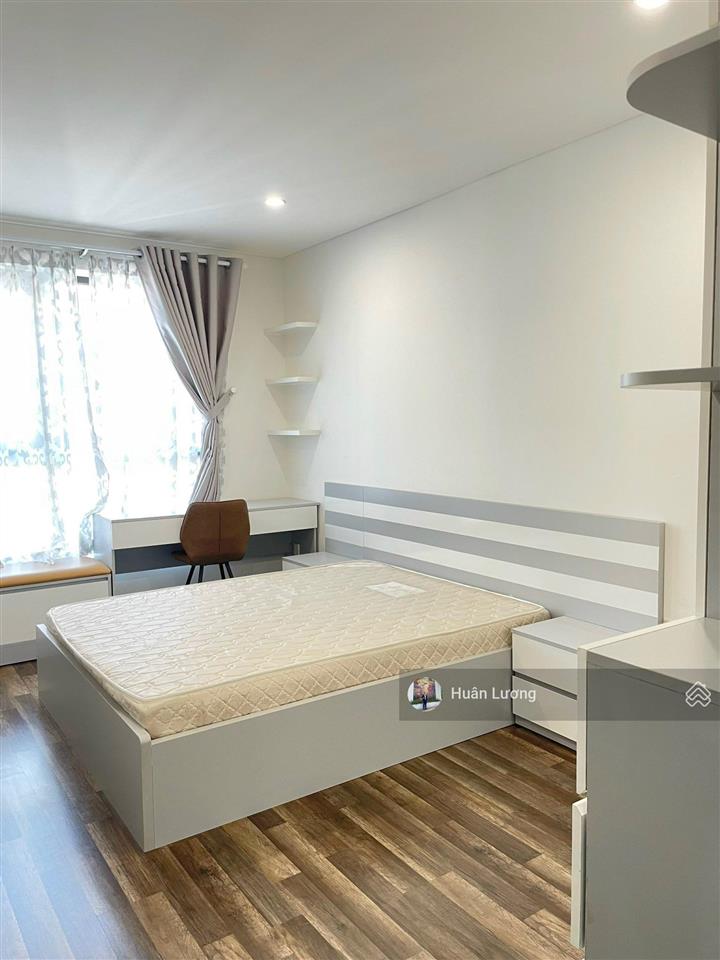Cho thuê căn 3pn2wc nội thất đẹp view q1 tại hà đô centrosa q10, xách vali vào ở ngay giá chỉ 26tr
