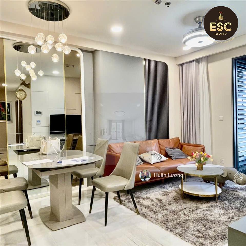 Nhà thật giá thật, thiện chí bán căn góc 3pn có sổ hồng view q1 tại kingdom 101, p. diên hồng (q10)