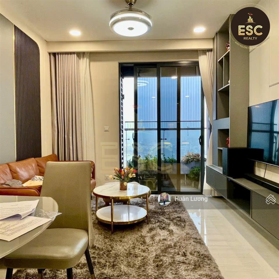Nhà thật giá thật, thiện chí bán căn góc 3pn có sổ hồng view q1 tại kingdom 101, p. diên hồng (q10)