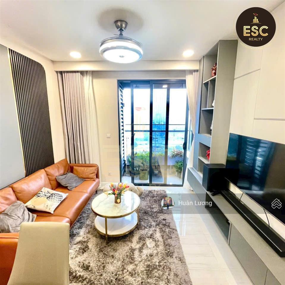 Nhà thật giá thật, thiện chí bán căn góc 3pn có sổ hồng view q1 tại kingdom 101, p. diên hồng (q10)