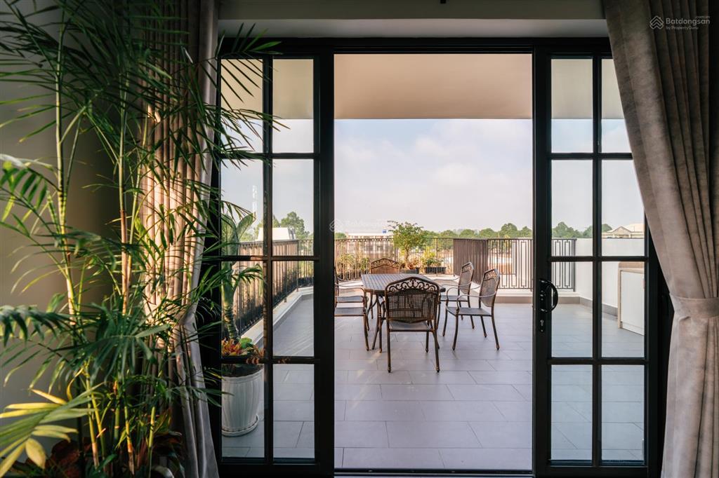 Mua villas phú mỹ tặng cả "hệ sinh thái resort" sổ hồng sẵn, thanh toán giãn 48 tháng