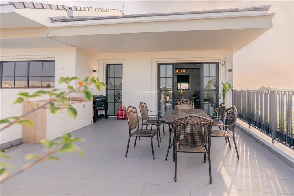 Mua villas phú mỹ tặng cả "hệ sinh thái resort" sổ hồng sẵn, thanh toán giãn 48 tháng