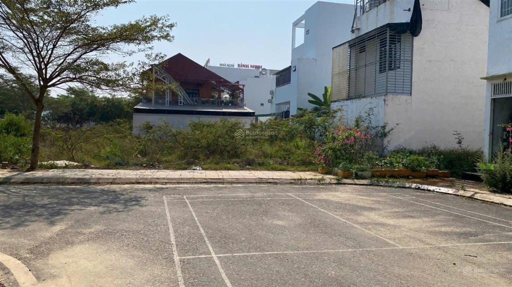 Chính chủ cần bán đất biệt thự nam sông cái khu vip đã có sổ hồng, giá 19 triệu/m2