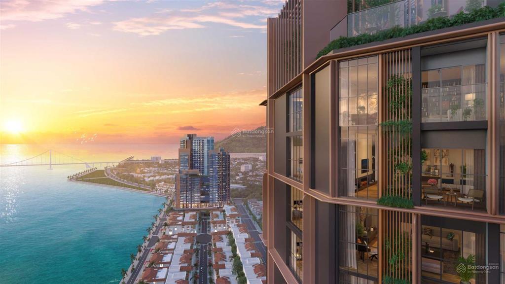 Một trong số ít căn villa mặt sông hàn  đà nẵng  mt 15m sổ hồng lâu dài view pháo hoa diff  đẹp