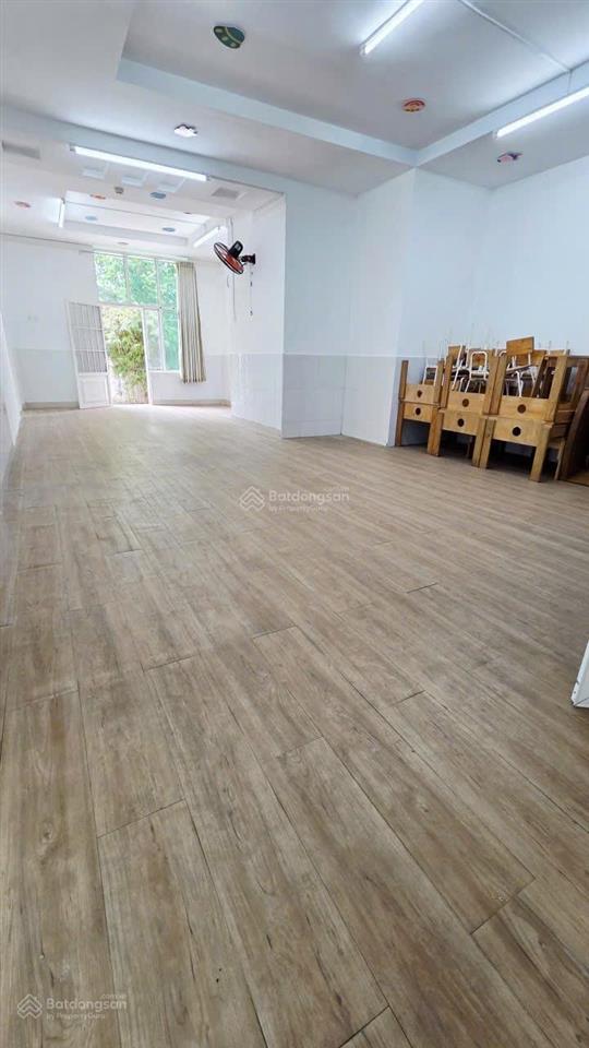 Cho thuê 6 phòng tầng trệt chung cư hoàng anh gia lai 2, diện tích 270m2, giá 48 triệu/tháng