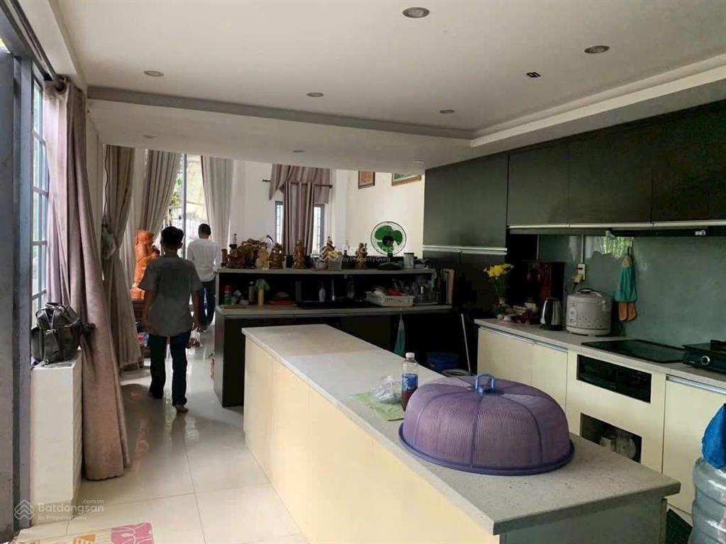 Cực hiếm biệt thự góc 2 mặt tiền 200m2 phú xuân chỉ 14.8 tỷ có sổ hồng cá nhân