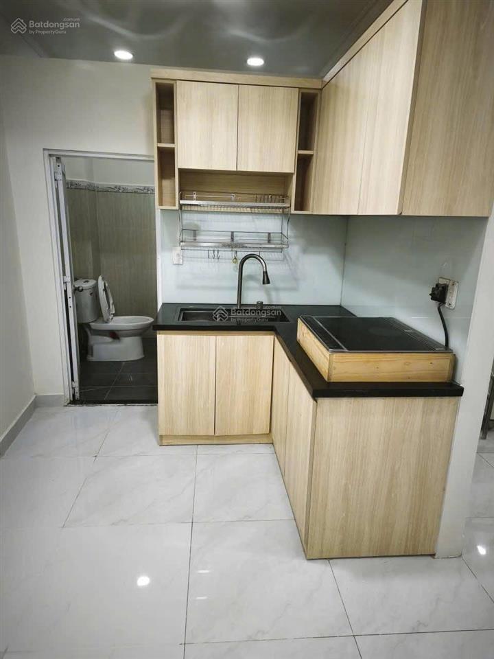 Quận 7  nhà 2 tầng rộng 95m2  giá chỉ 3,85 tỷ