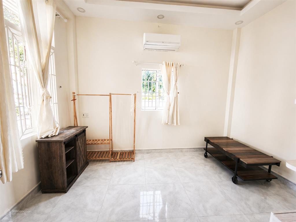 Cực rẻ! nhà quận 7, diện tích 75m2, chỉ 3,85 tỷ, gần phú mỹ hưng