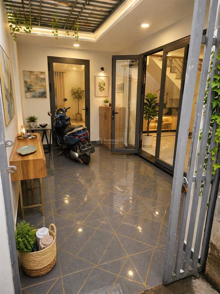 Cực rẻ! nhà quận 7, diện tích 75m2, chỉ 3,85 tỷ, gần phú mỹ hưng