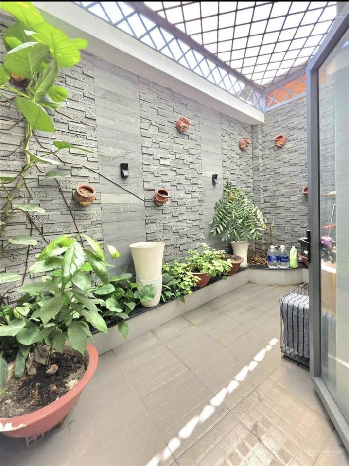 Rẻ hơn thị trường 1 tỷ, nhà đẹp hxh, 4.5 x 23m (~103m2), 4 tầng, chỉ còn 7,5 tỷ