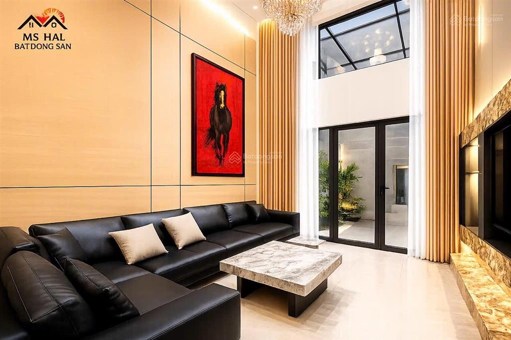 Nhà đẹp 5 tầng phú thuận, có thang máy, 15,8 tỷ, 76m2
