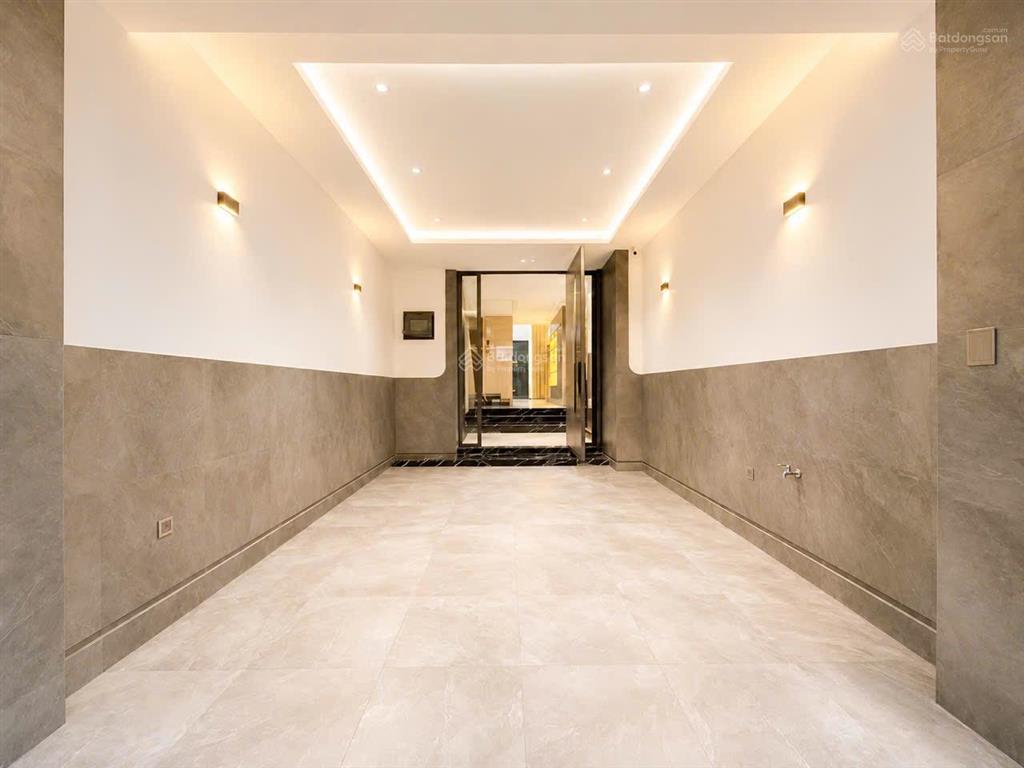 Nhà đẹp 5 tầng phú thuận, có thang máy, 15,8 tỷ, 76m2
