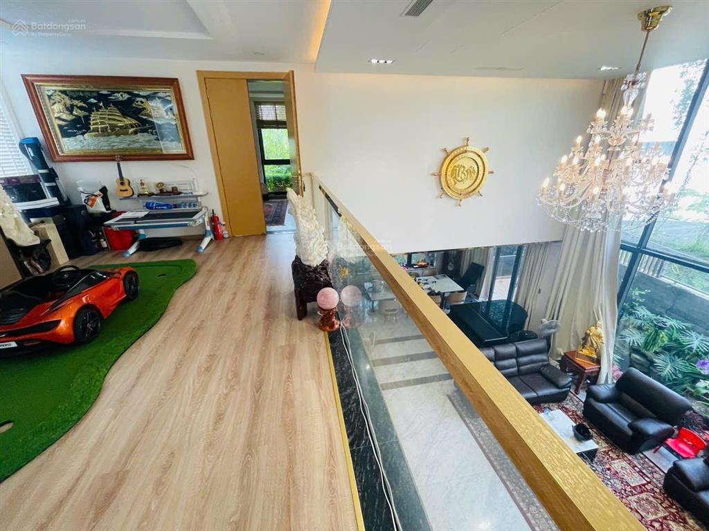Giảm sốc 8 tỷ , biệt thự hồ bơi 620m2 kdc phú mỹ q7  chỉ 42 tỷ