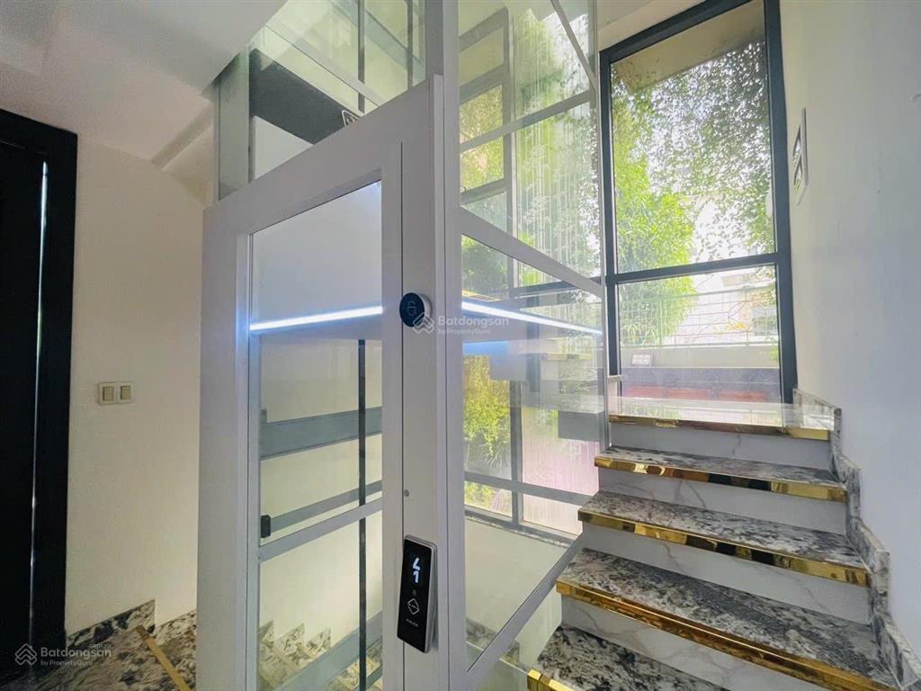 Giảm sốc 8 tỷ , biệt thự hồ bơi 620m2 kdc phú mỹ q7  chỉ 42 tỷ