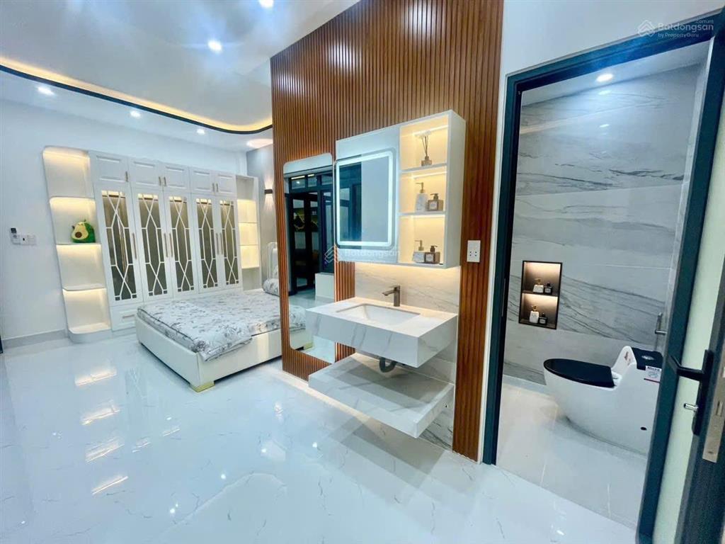 Nhà vườn đẹp như resort huỳnh tấn phát  170m2, chỉ 6.4 tỷ