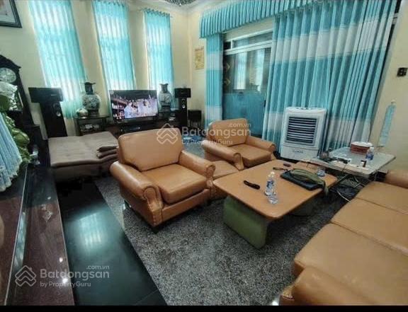 Ngộp bank  biệt thự sân vườn 420m2, giá chỉ 10,5 tỷ
