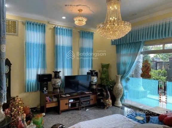 Ngộp bank  biệt thự sân vườn 420m2, giá chỉ 10,5 tỷ