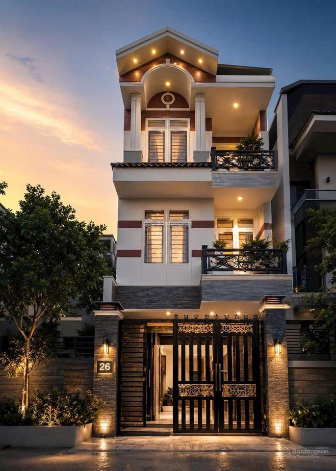 Chỉ 3,99 tỷ, nhà 3 tầng, 4 phòng ngủ, sổ hồng riêng