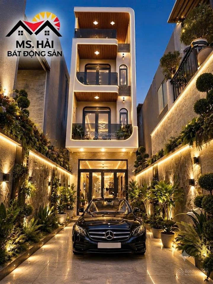 Nhà đẹp quận 7  xe hơi đậu trong nhà  4,1 x 29m  4 tầng  chỉ 13,9 tỷ