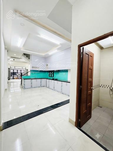 Nhà đẹp 4 tầng  hẻm xe tải 5m  lâm văn bền, quận 7  chỉ 12 tỷ  gần lottemart