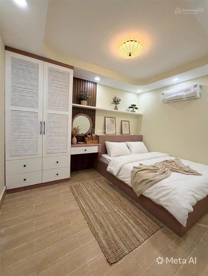 Quận 7, nhà đẹp, hẻm xe hơi, giá 5,3 tỷ