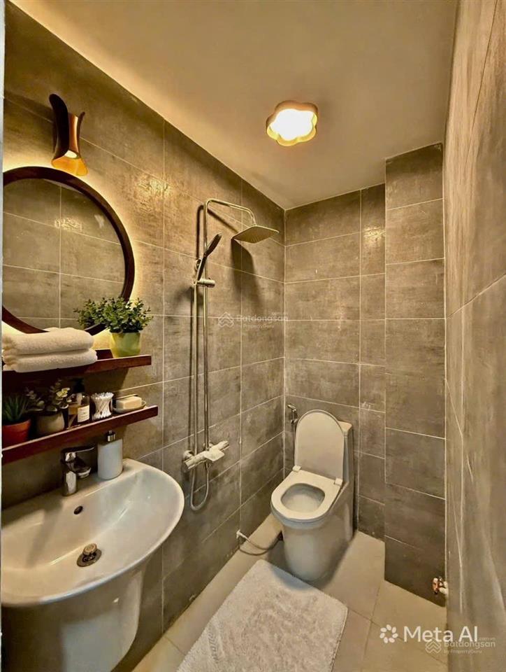 Quận 7, nhà đẹp, hẻm xe hơi, giá 5,3 tỷ